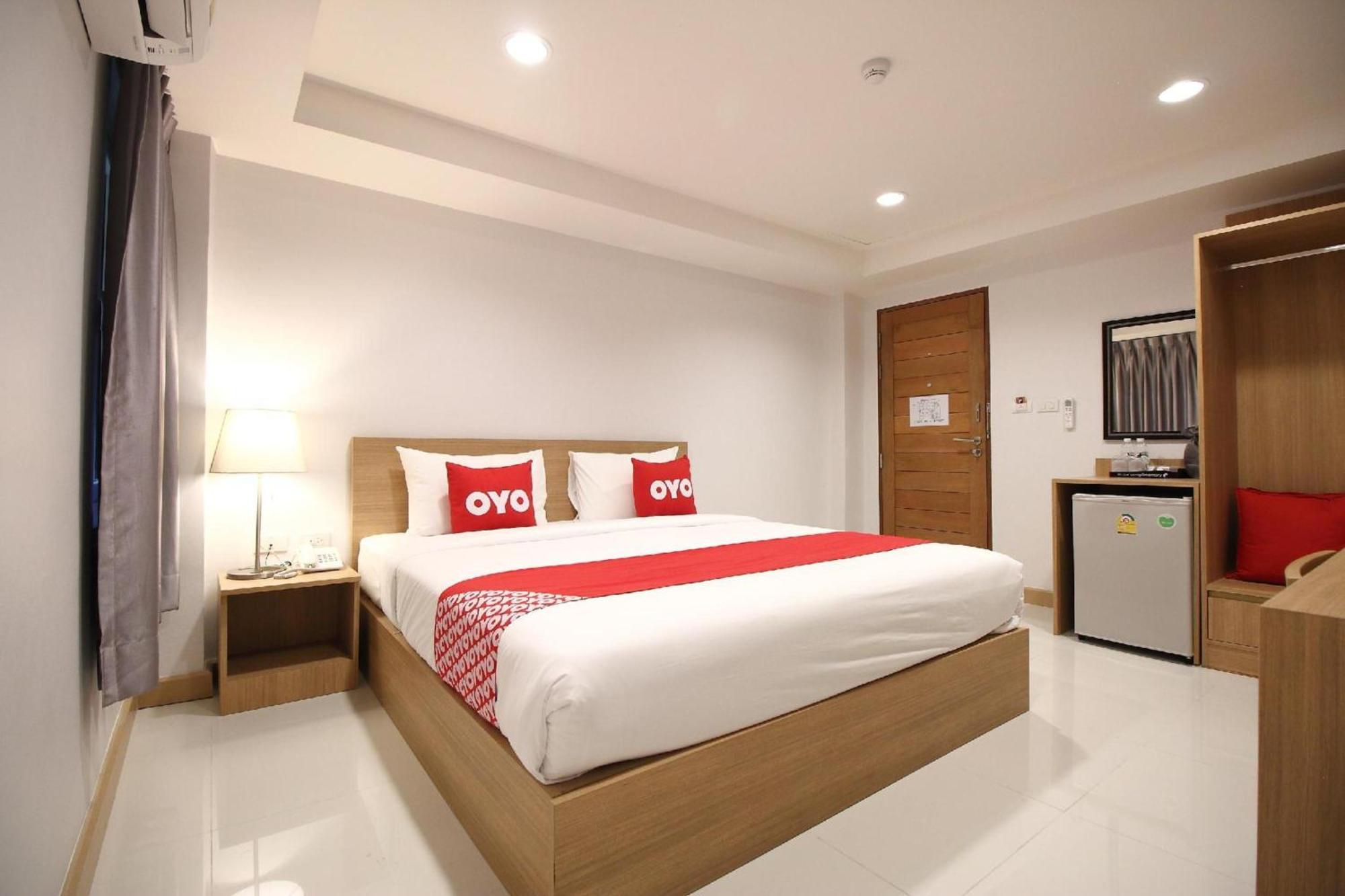 Super Oyo 483 Pannee Hotel Khaosan Бангкок Екстер'єр фото