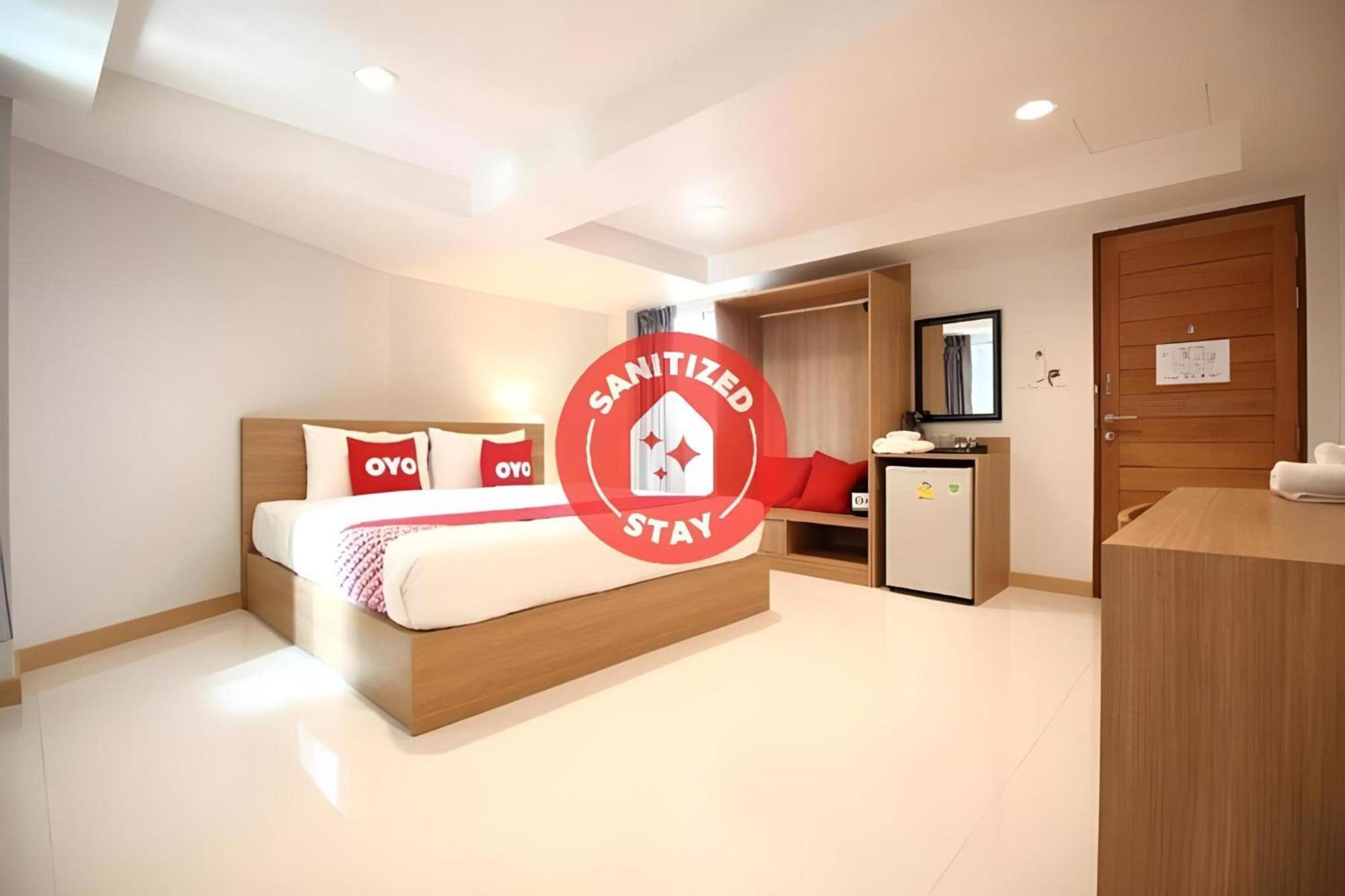 Super Oyo 483 Pannee Hotel Khaosan Бангкок Екстер'єр фото